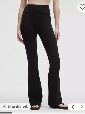 Lululemon Groove Super-High-Rise Flared Pant
